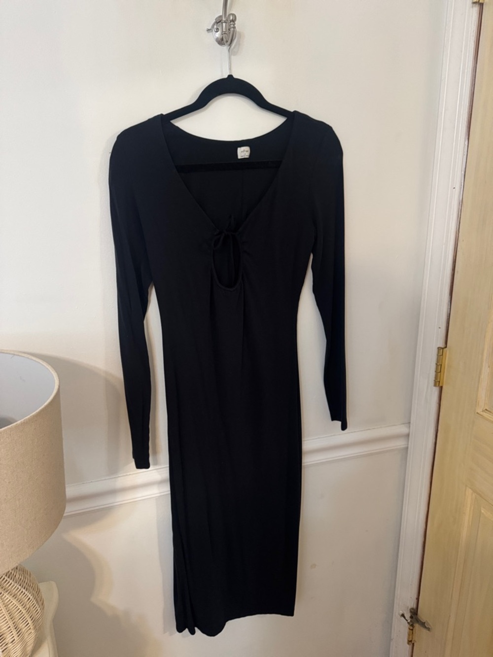 Wilfred Black Long Sleeve Tie-Front Midi Dress